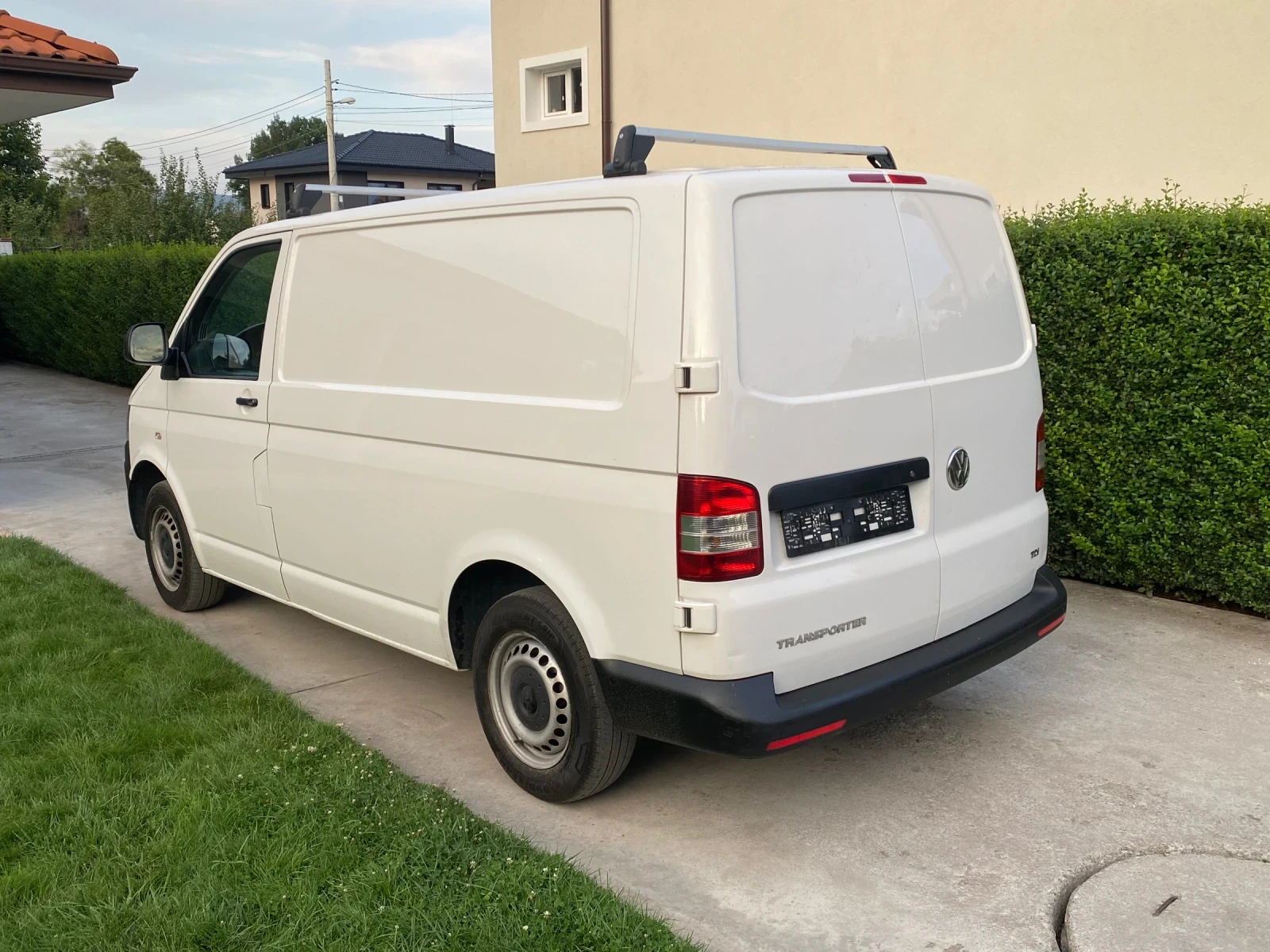 VW Transporter 2.0TDI ITALIA - изображение 3