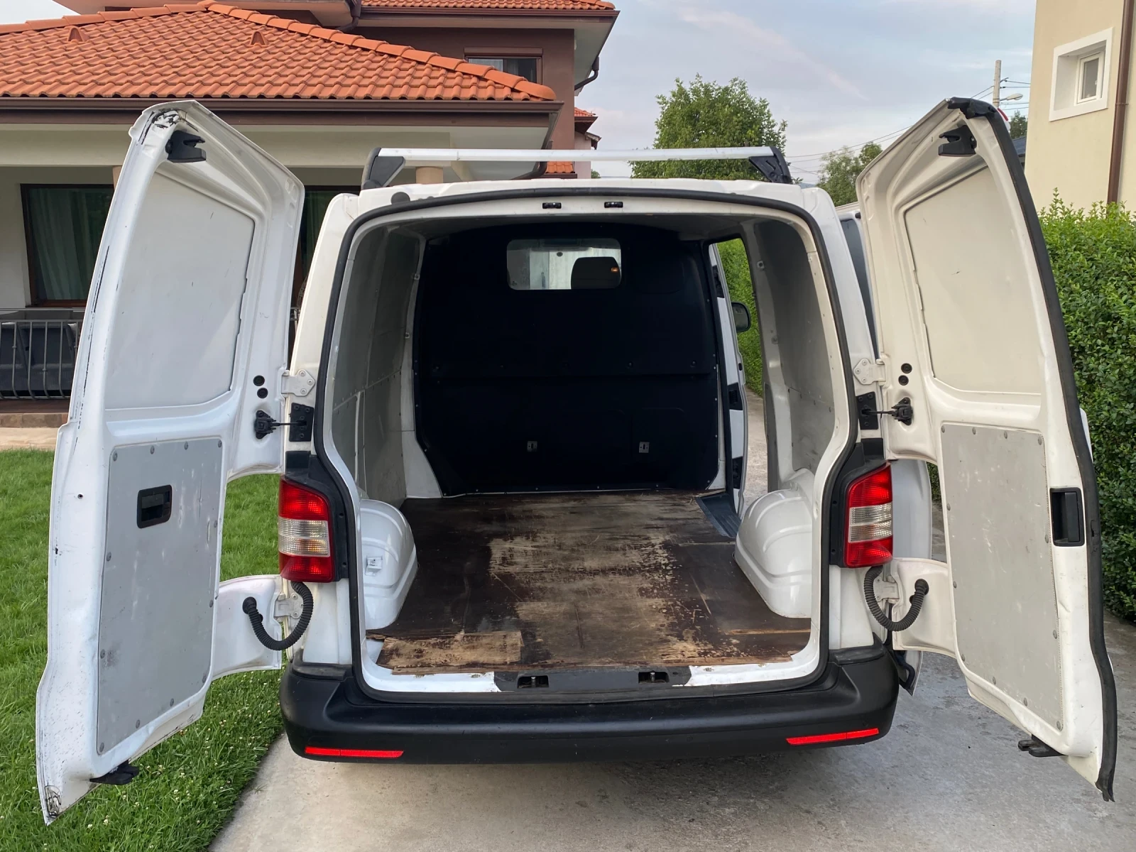 VW Transporter 2.0TDI ITALIA - изображение 9