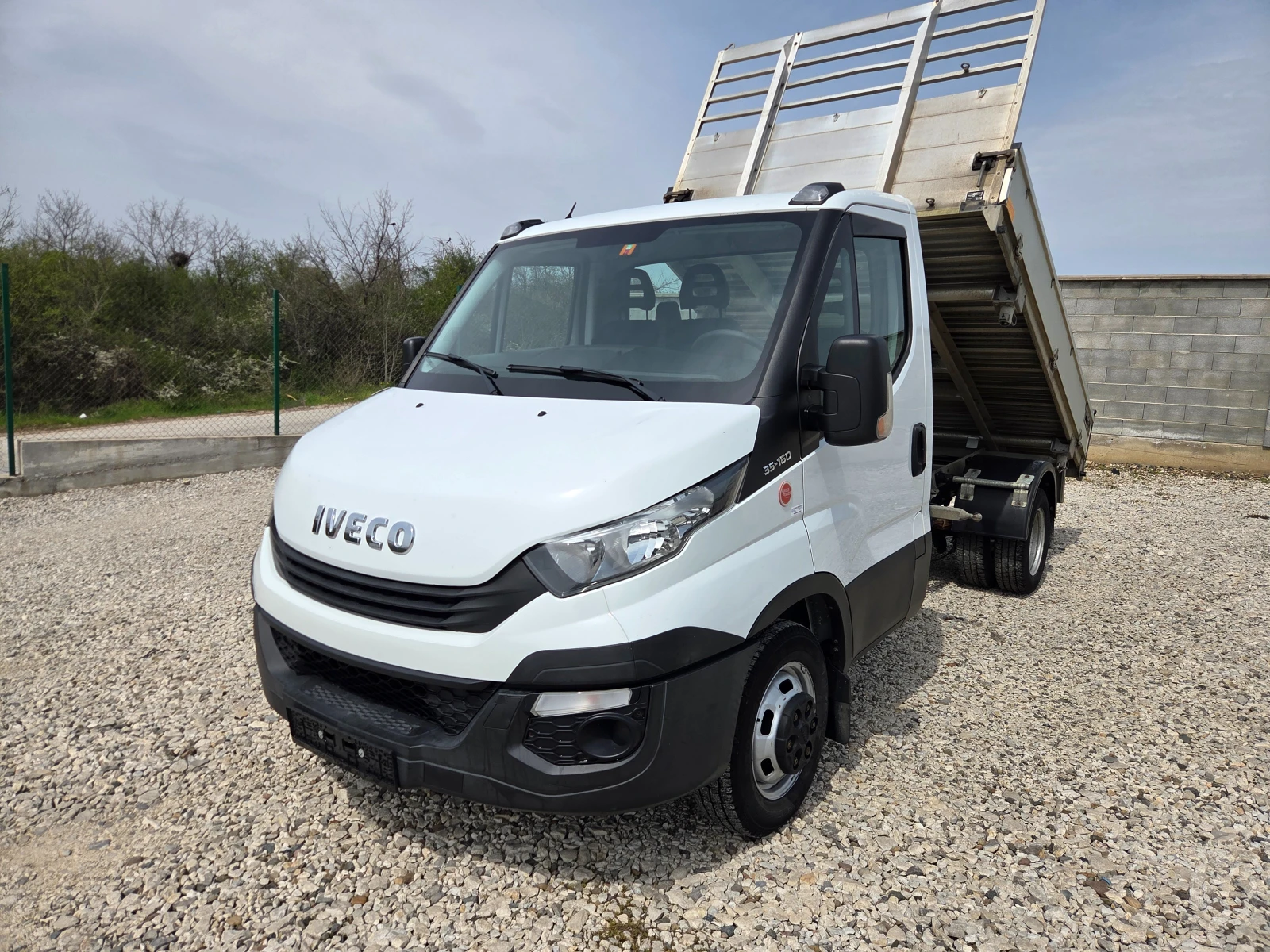 Iveco Daily 2.3HPI 160k.c* 35C16* Климатик*  ШВЕЙЦАРИЯ