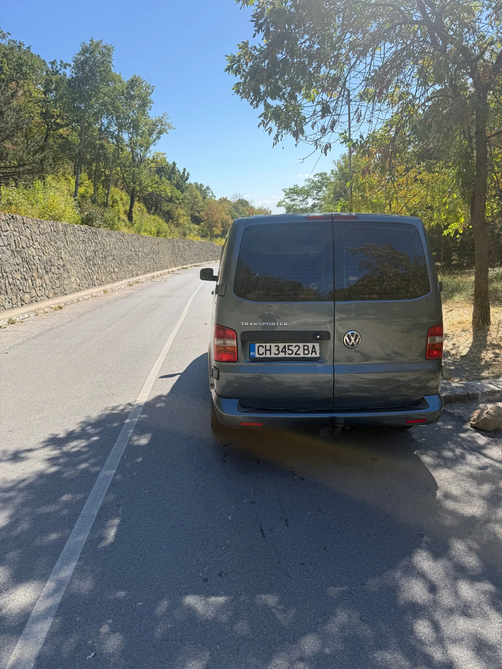 VW Transporter 2.5TDI, снимка 4 - Бусове и автобуси - 56458176