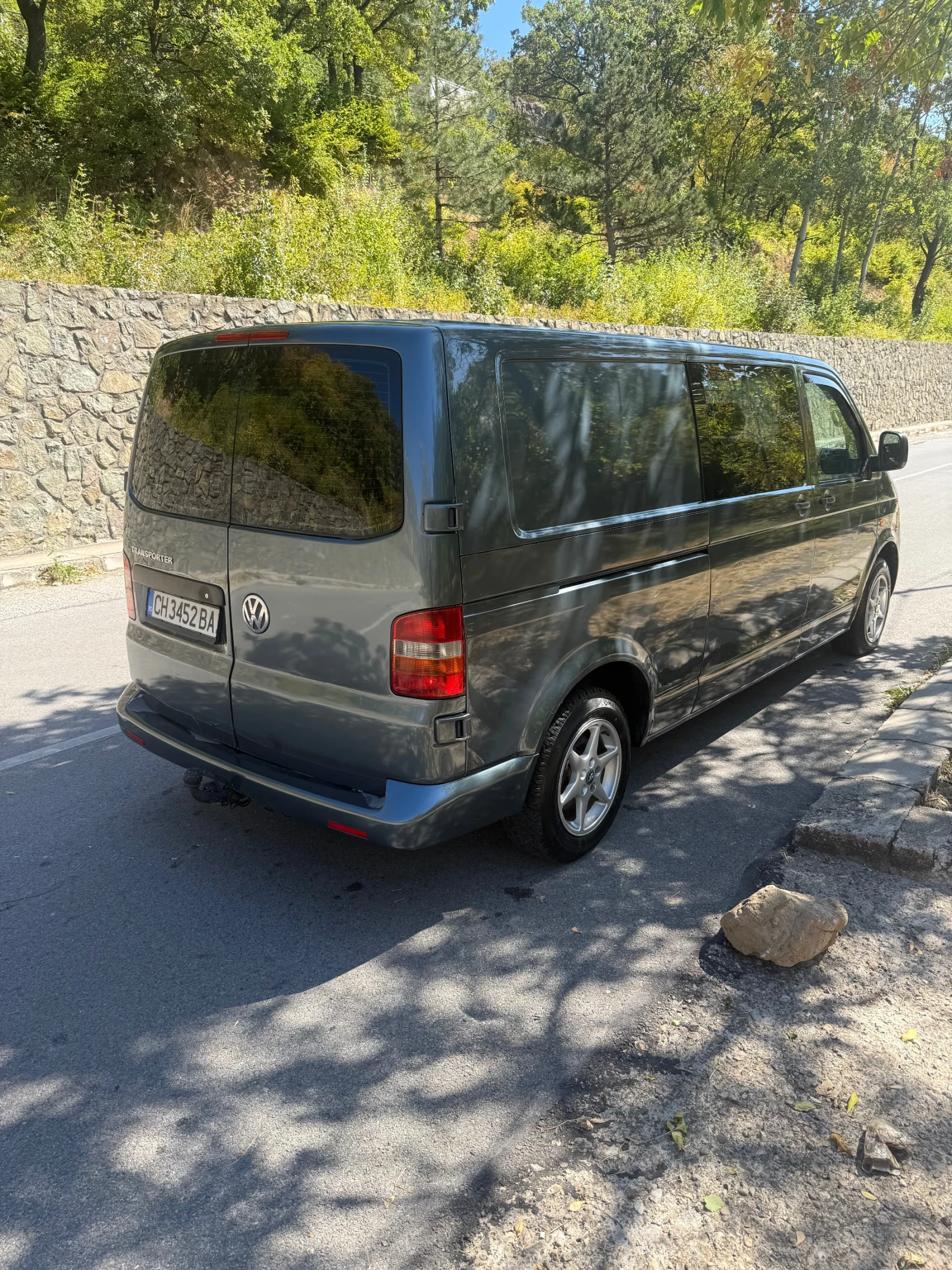 VW Transporter 2.5TDI, снимка 5 - Бусове и автобуси - 56458176
