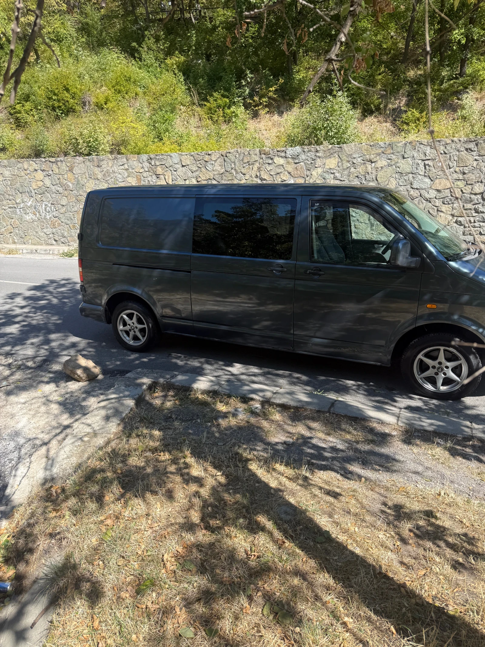 VW Transporter 2.5TDI, снимка 6 - Бусове и автобуси - 56458176