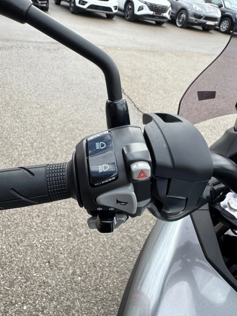 Honda Nc 750XD-DCT-AUTOMATIC-КАТО НОВ-5900км.-12.2017, снимка 15 - Мотоциклети и мототехника - 51755861