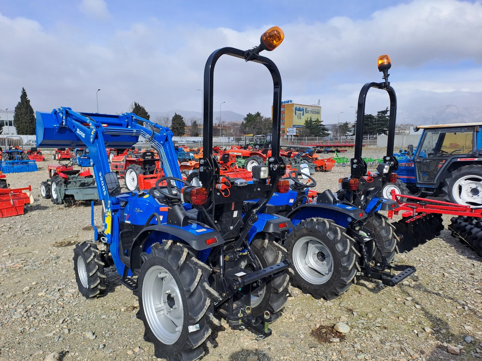  Solis S26   | Mobile.bg   14