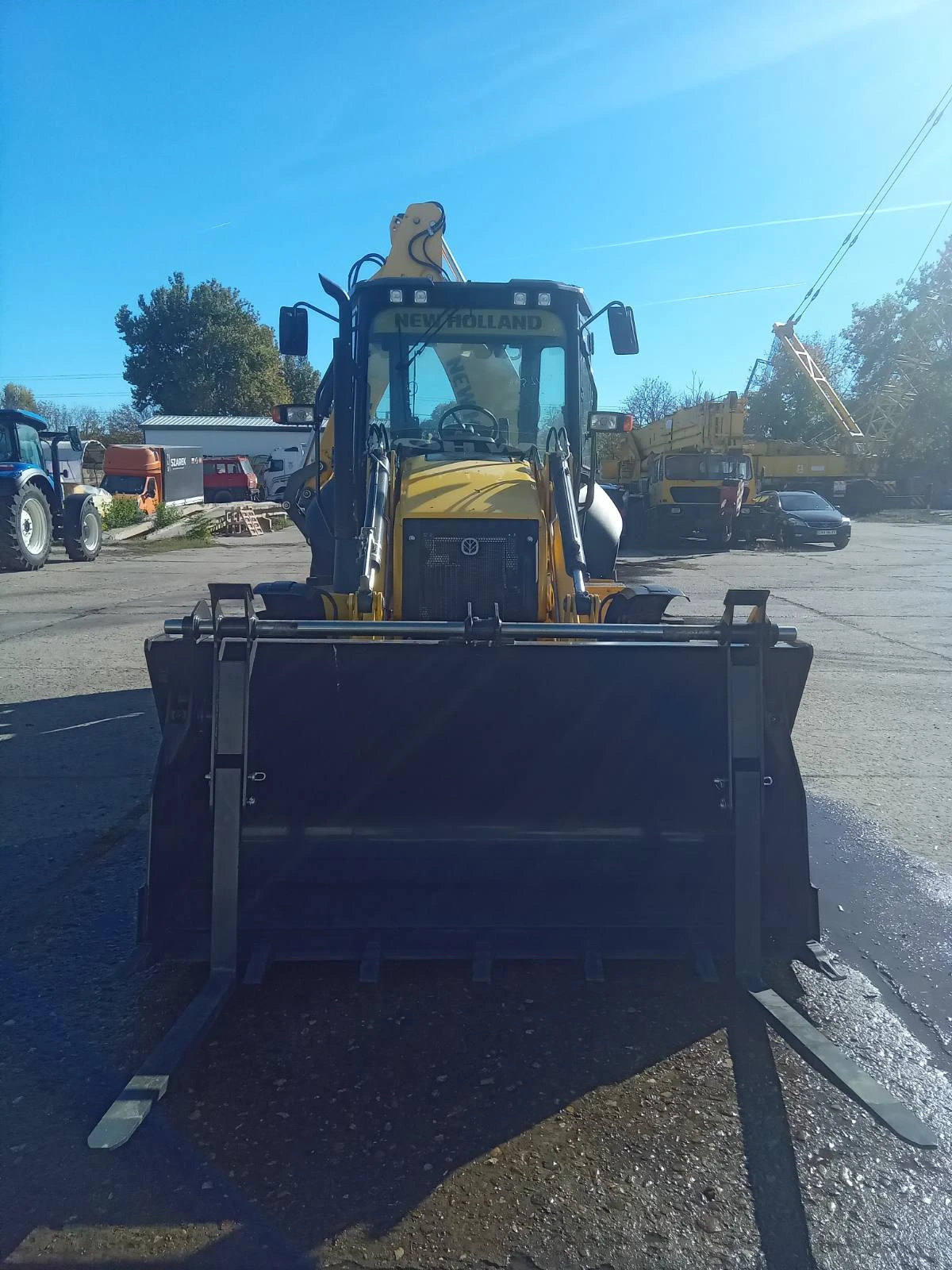 Багер New Holland B 110D TC - изображение 2