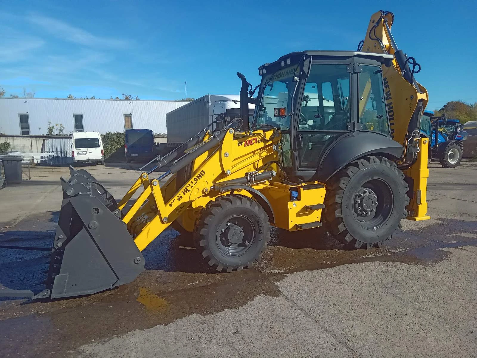  New Holland B 110D TC | Mobile.bg   1