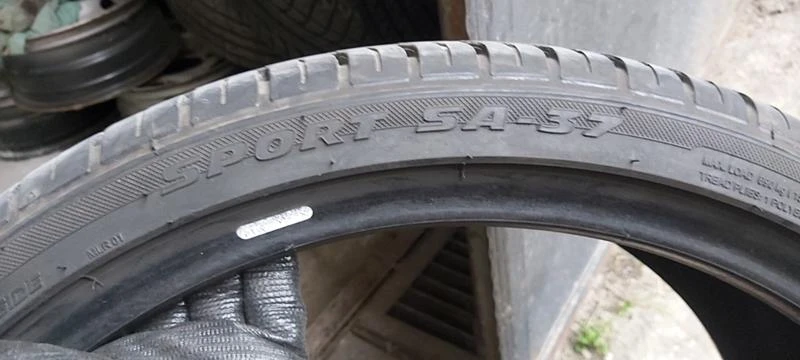 Гуми Летни 245/35R20, снимка 5 - Гуми и джанти - 32571801