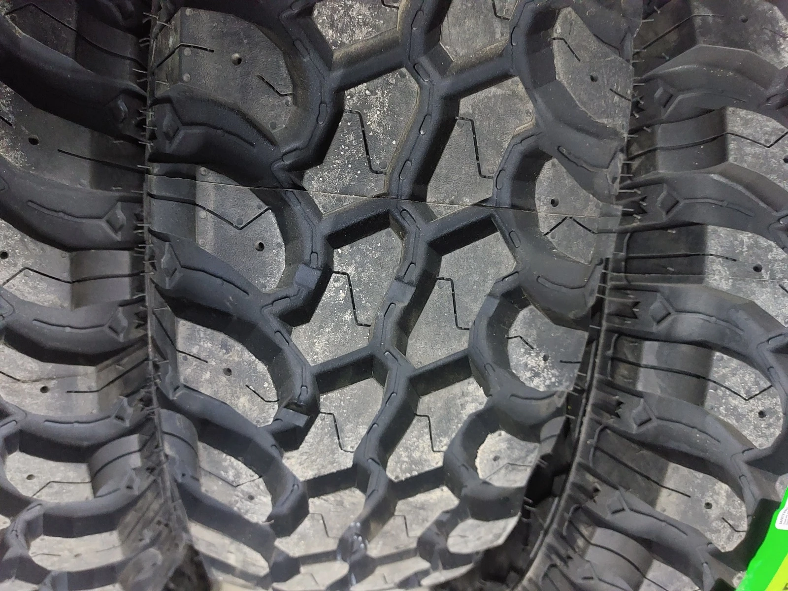  235/75R15 | Mobile.bg   4