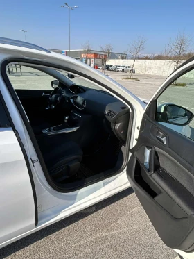 Peugeot 308, снимка 10