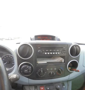 Citroen Berlingo 1.6 e-HD? 92 . | Mobile.bg    6
