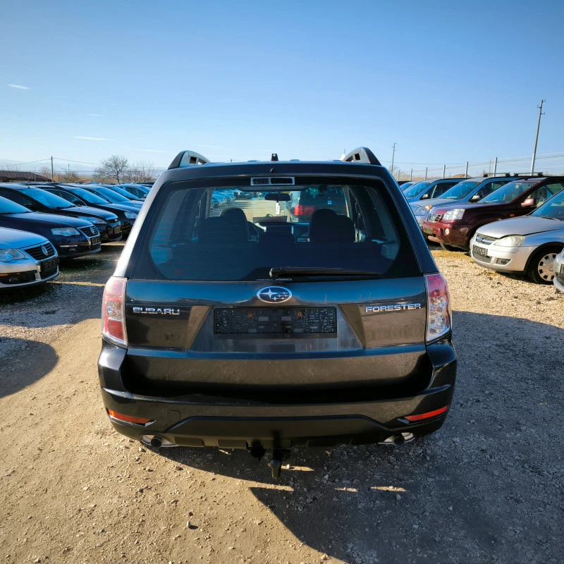 Subaru Forester 2.0I 4X4, снимка 6 - Автомобили и джипове - 43574366