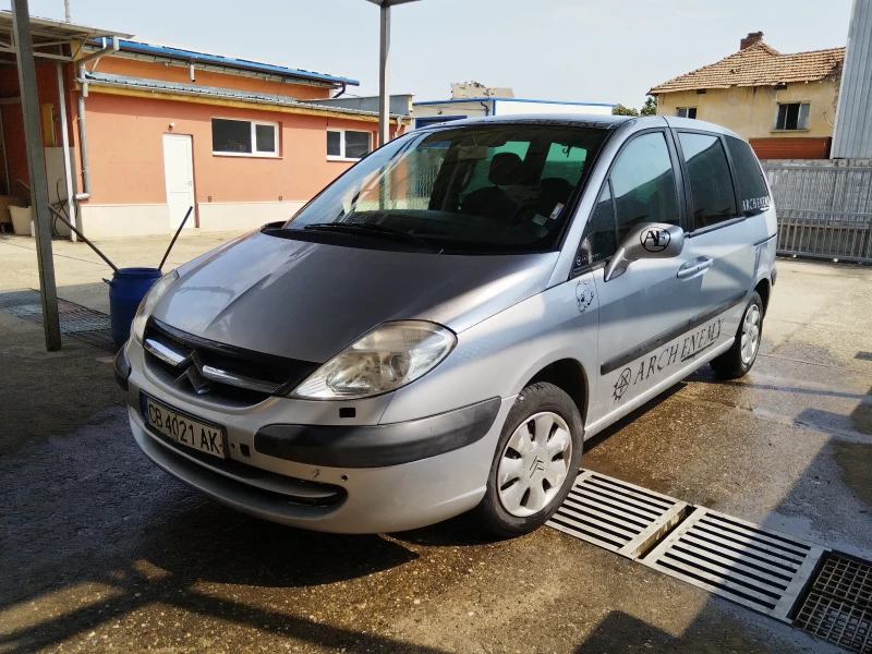 Citroen C8, снимка 2 - Автомобили и джипове - 47818211