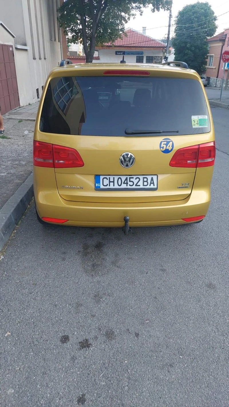 VW Touran 1.4, снимка 4 - Автомобили и джипове - 47671327