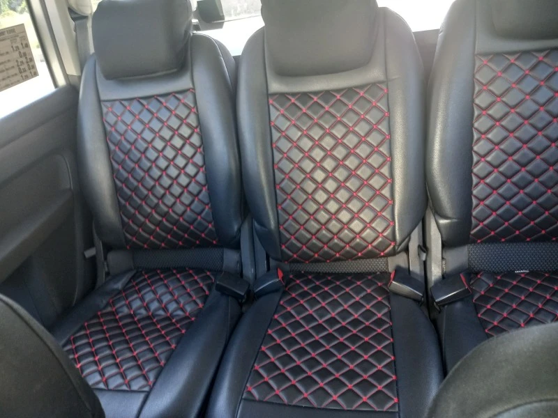 VW Touran 1.4, снимка 10 - Автомобили и джипове - 47671327