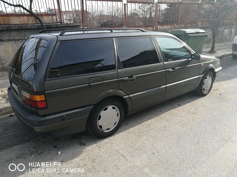 VW Passat, снимка 6 - Автомобили и джипове - 48459465