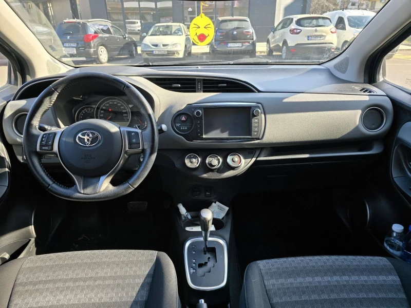 Toyota Yaris, снимка 5 - Автомобили и джипове - 49103913