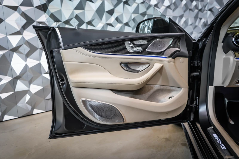 Mercedes-Benz AMG GT 63s 4M+ Carbon* Burmester* , снимка 7 - Автомобили и джипове - 52468613
