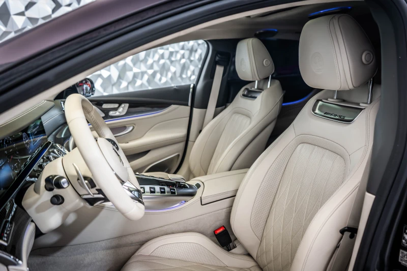 Mercedes-Benz AMG GT 63s 4M+ Carbon* Burmester* , снимка 13 - Автомобили и джипове - 52468613