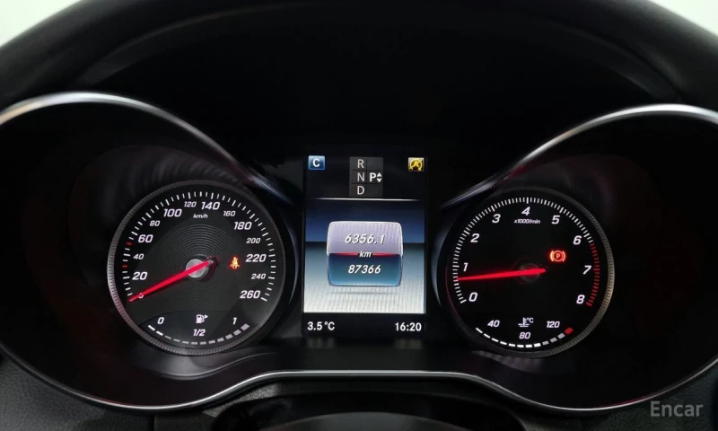 Mercedes-Benz C 200, снимка 8 - Автомобили и джипове - 52942682