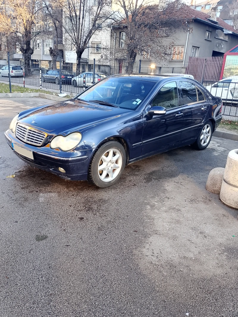 Mercedes-Benz C 200 KOMPRESOR, снимка 3 - Автомобили и джипове - 52947672
