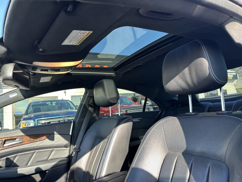 Mercedes-Benz CLS 550 4MATIC* АвтоКредит* (ЦЕНА ДО БГ), снимка 10 - Автомобили и джипове - 53216768