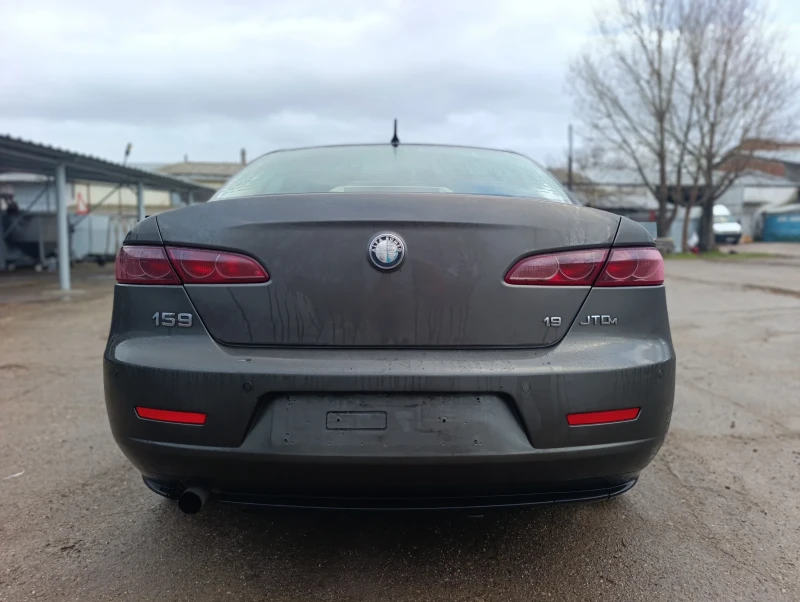 Alfa Romeo 159 1.9JTDm, снимка 6 - Автомобили и джипове - 53229672