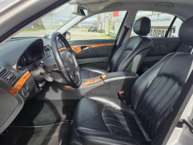 Mercedes-Benz E 320 4MATIC 320CDI V6, снимка 7 - Автомобили и джипове - 53449476