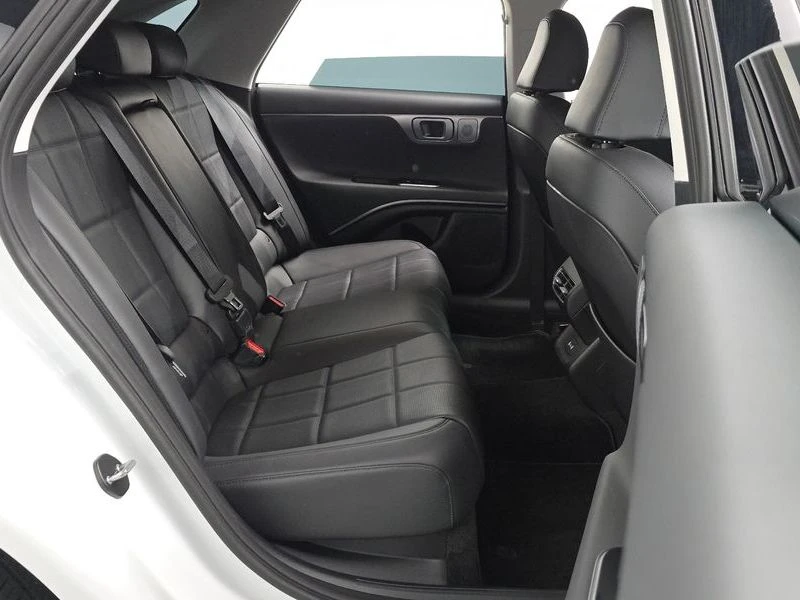 Hyundai Grandeur * 3.5LPG* 2WD* PREMIUM* ЦЕНАДОБГ* , снимка 11 - Автомобили и джипове - 55595552