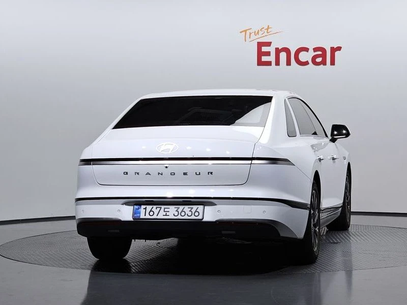 Hyundai Grandeur * 3.5LPG* 2WD* PREMIUM* ЦЕНАДОБГ* , снимка 4 - Автомобили и джипове - 55595552