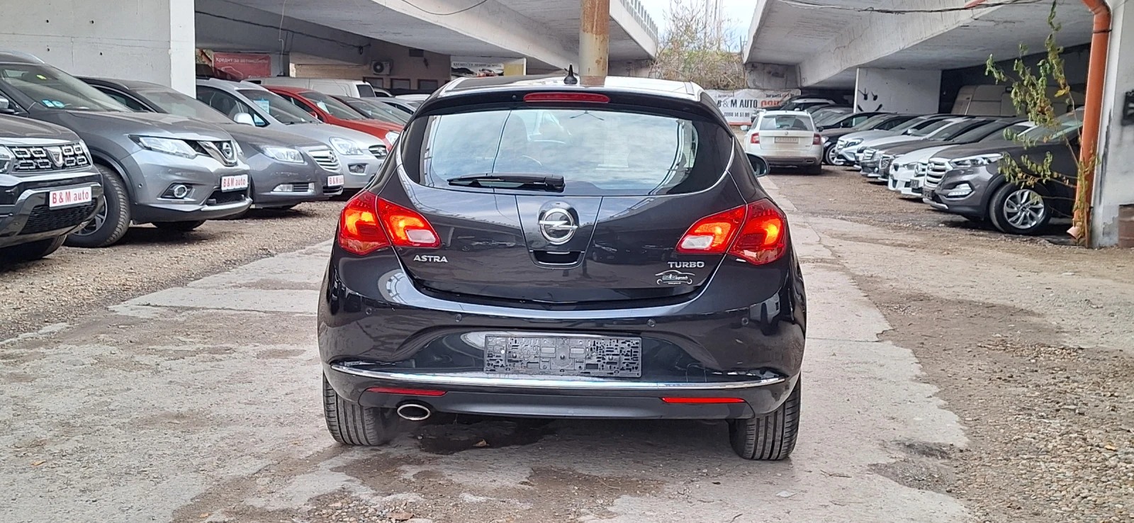 Opel Astra 1.4 turbo Navi Facelift Кожа Swiss Edition - изображение 6