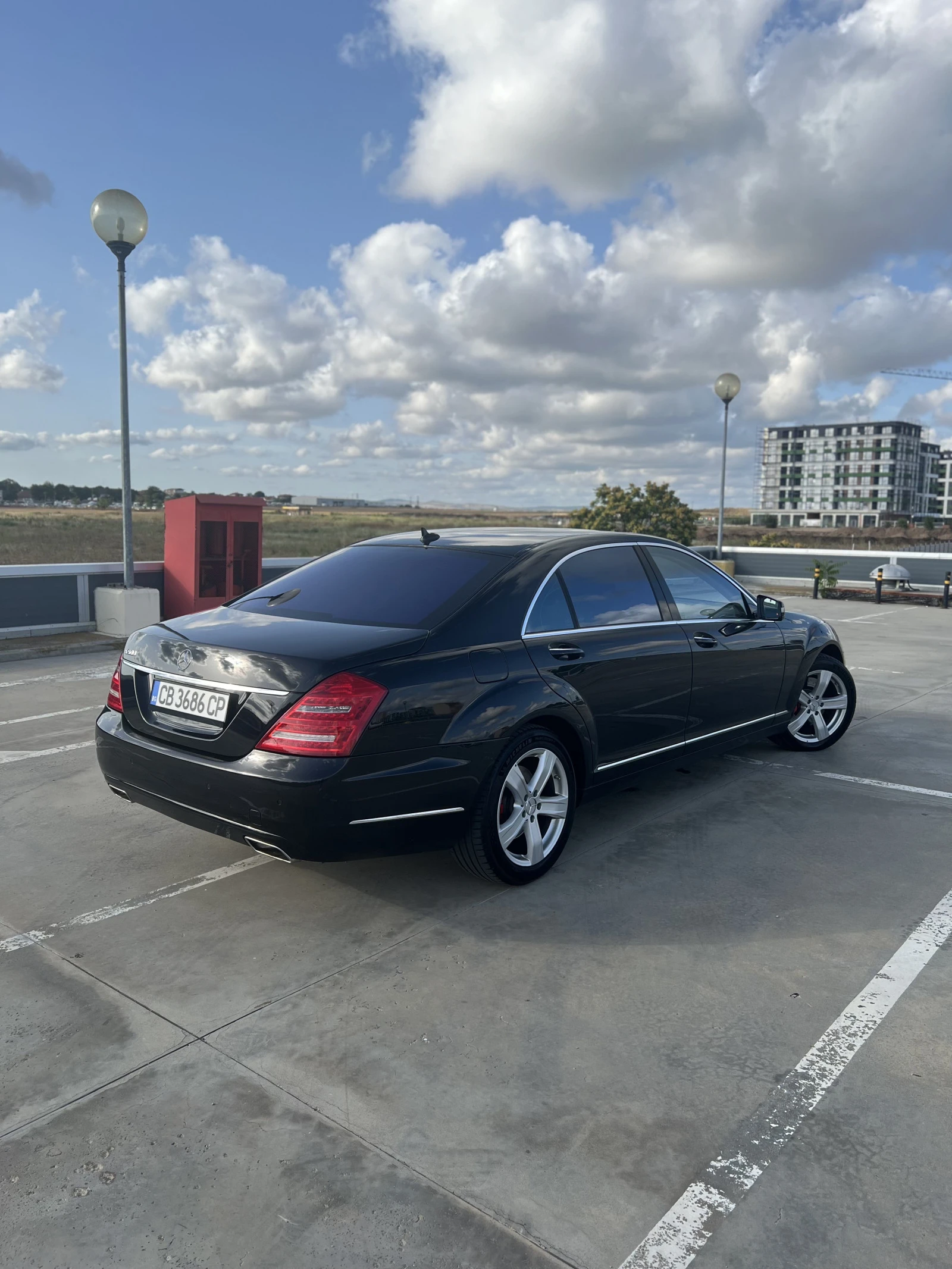 Mercedes-Benz S 500 4Matic LONG - изображение 4