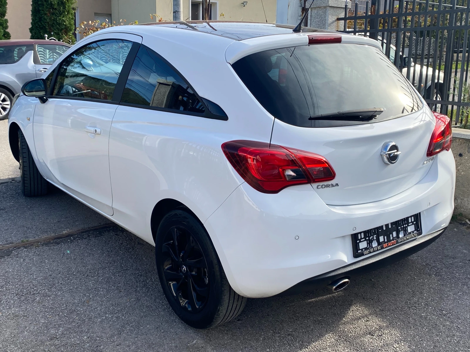 Opel Corsa 1.3D-LED-NAVI-PDC-EURO6B-KLIMATRONIK-106000km-95ks - изображение 4