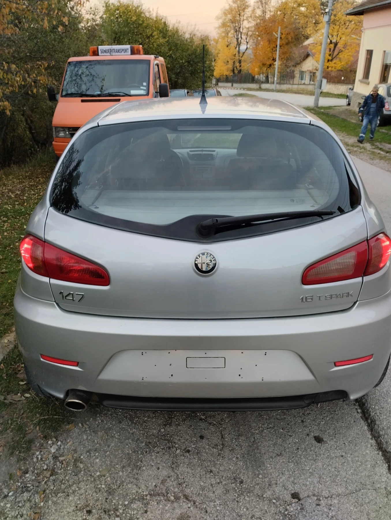 Alfa Romeo 147 1.6.бензин.фейс - изображение 3