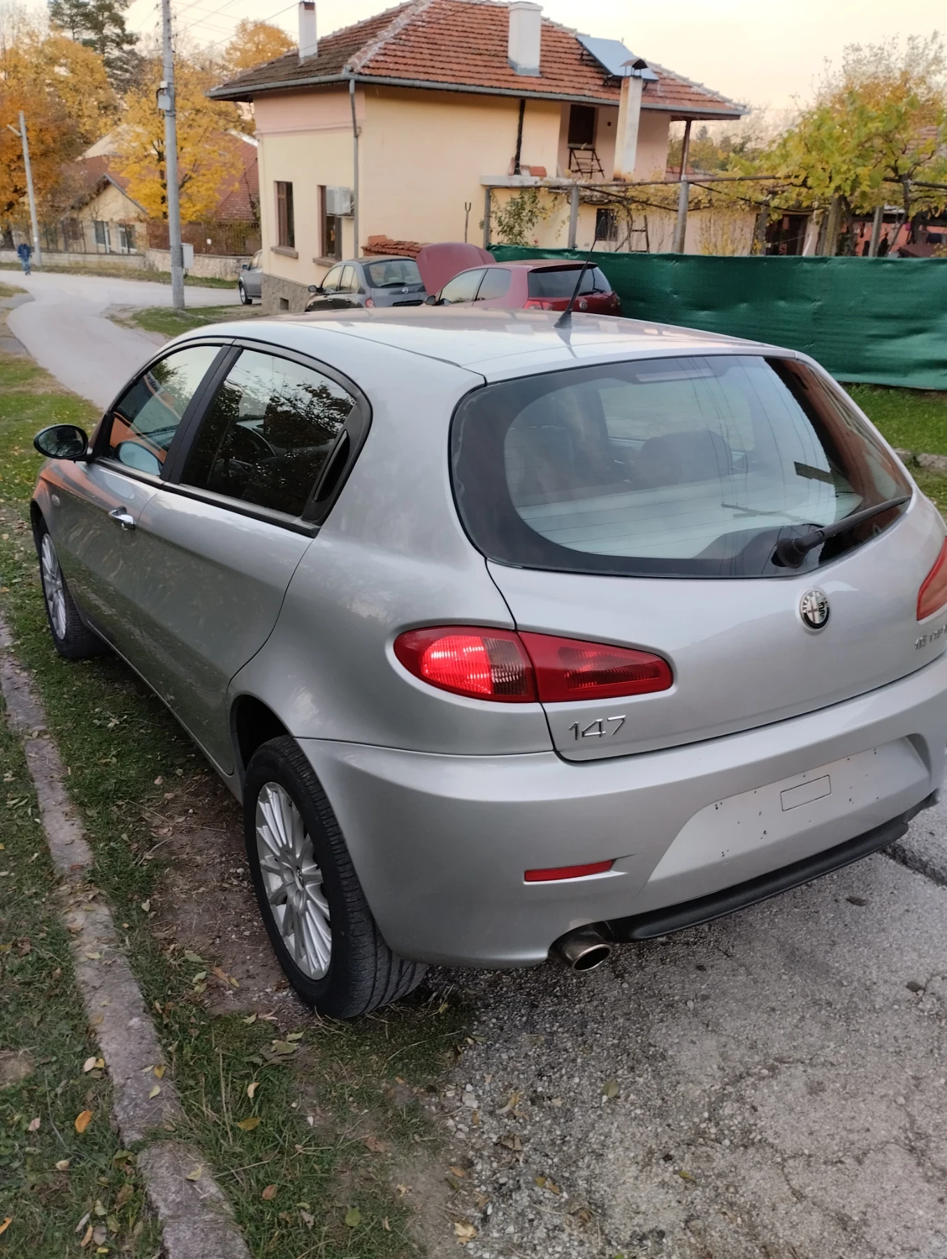 Alfa Romeo 147 1.6.бензин.фейс - изображение 7