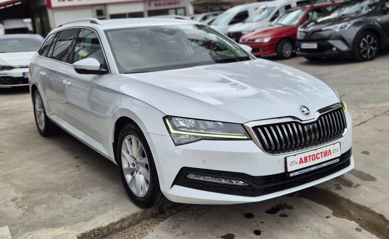 Skoda Superb FACE ; LED ; ДИСТРОНИК ; ОБСЛУЖЕНА - изображение 3