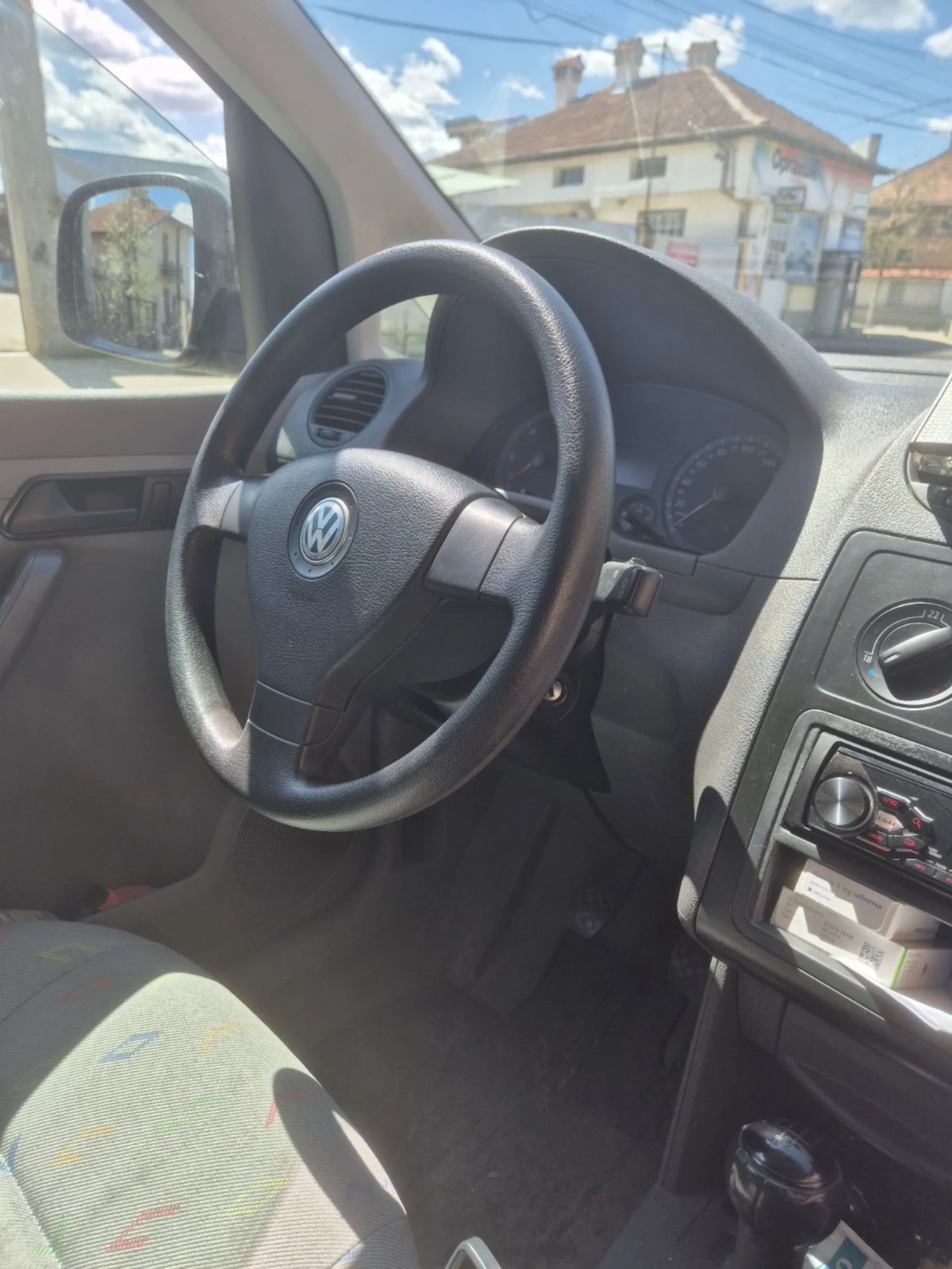 VW Caddy 1.9  - изображение 6