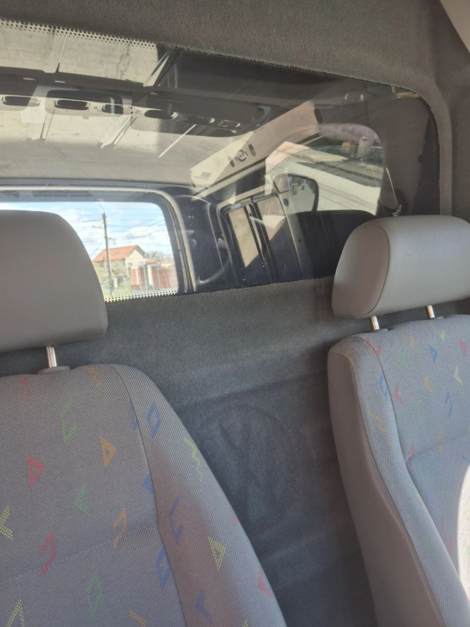 VW Caddy 1.9  - изображение 5
