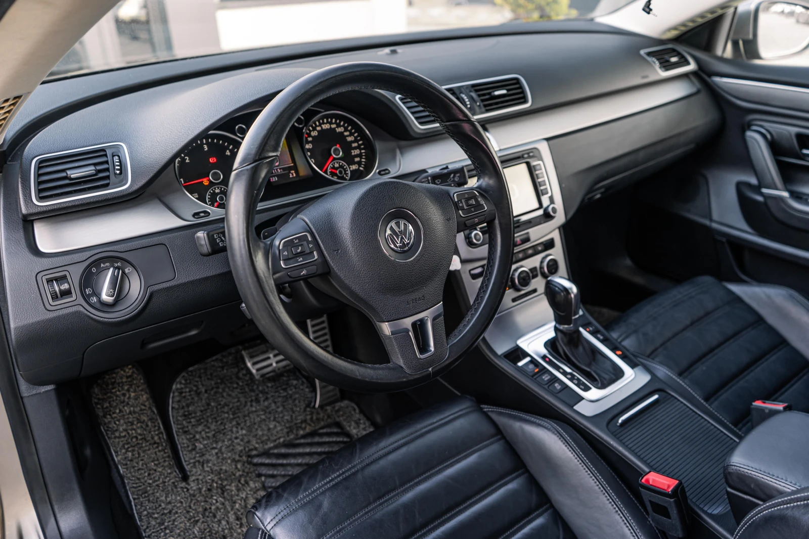 VW CC 2.0TDI - 158 223 KM - ШАМПАНСКО - 6М ГАРАНЦИЯ! - изображение 9