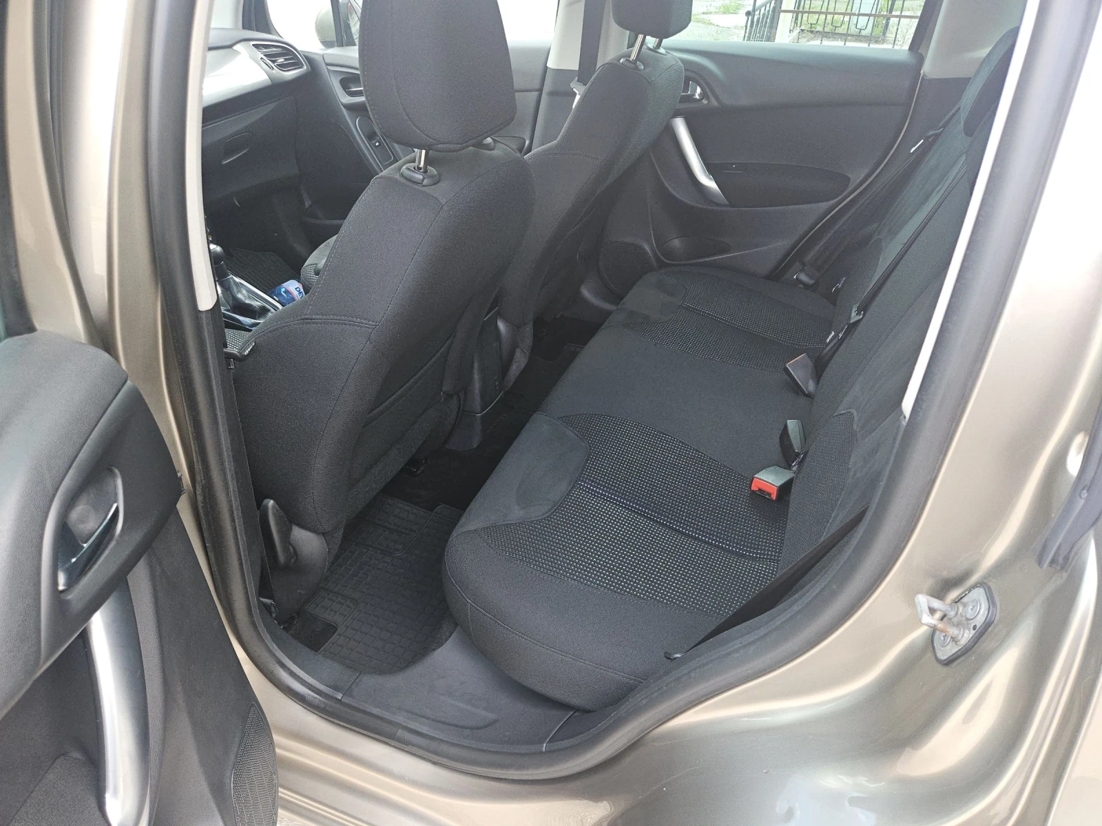 Citroen C3 1.4hdi--EXCLUSIVЕ - изображение 9