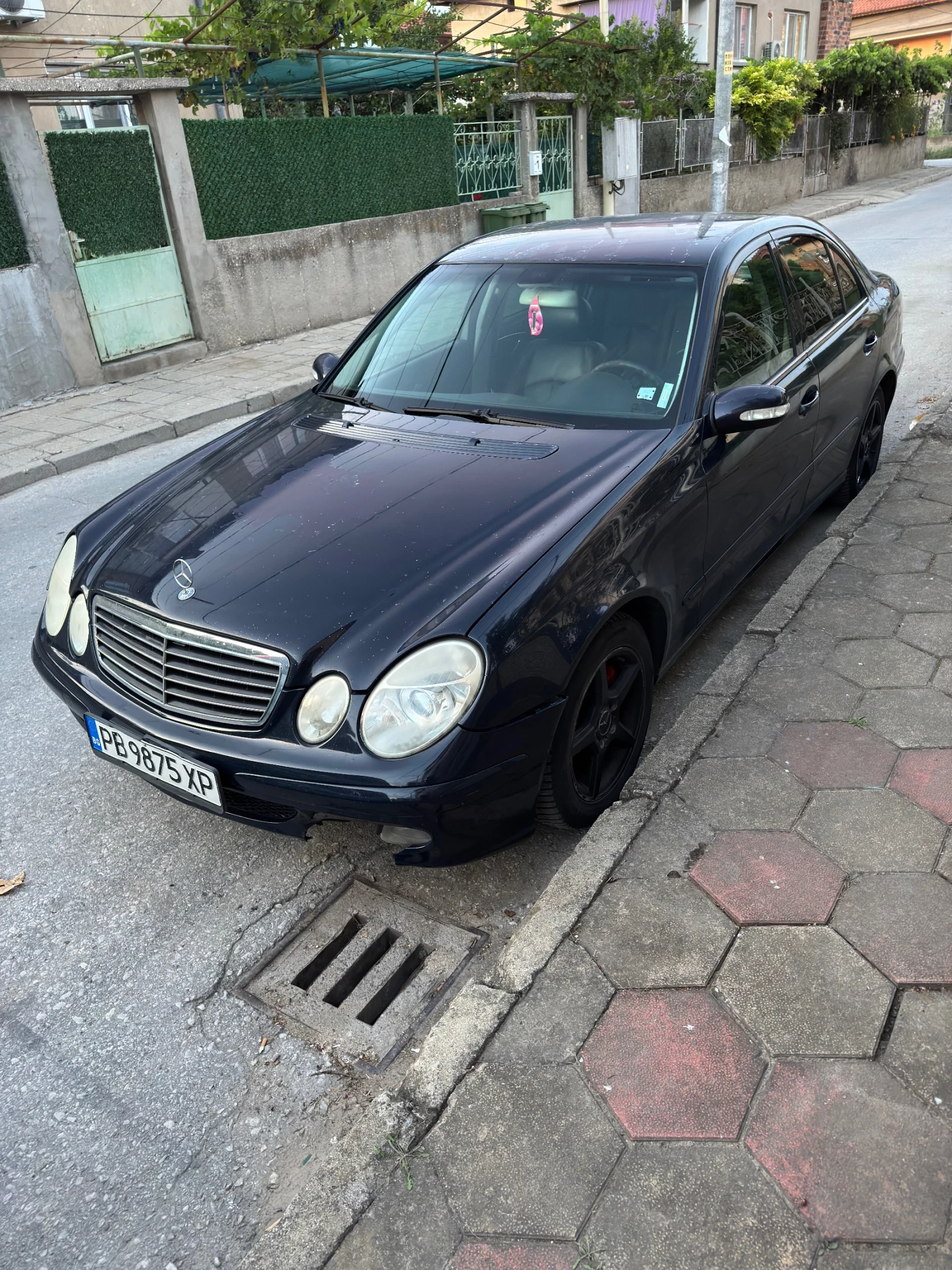 Mercedes-Benz E 270  - изображение 2
