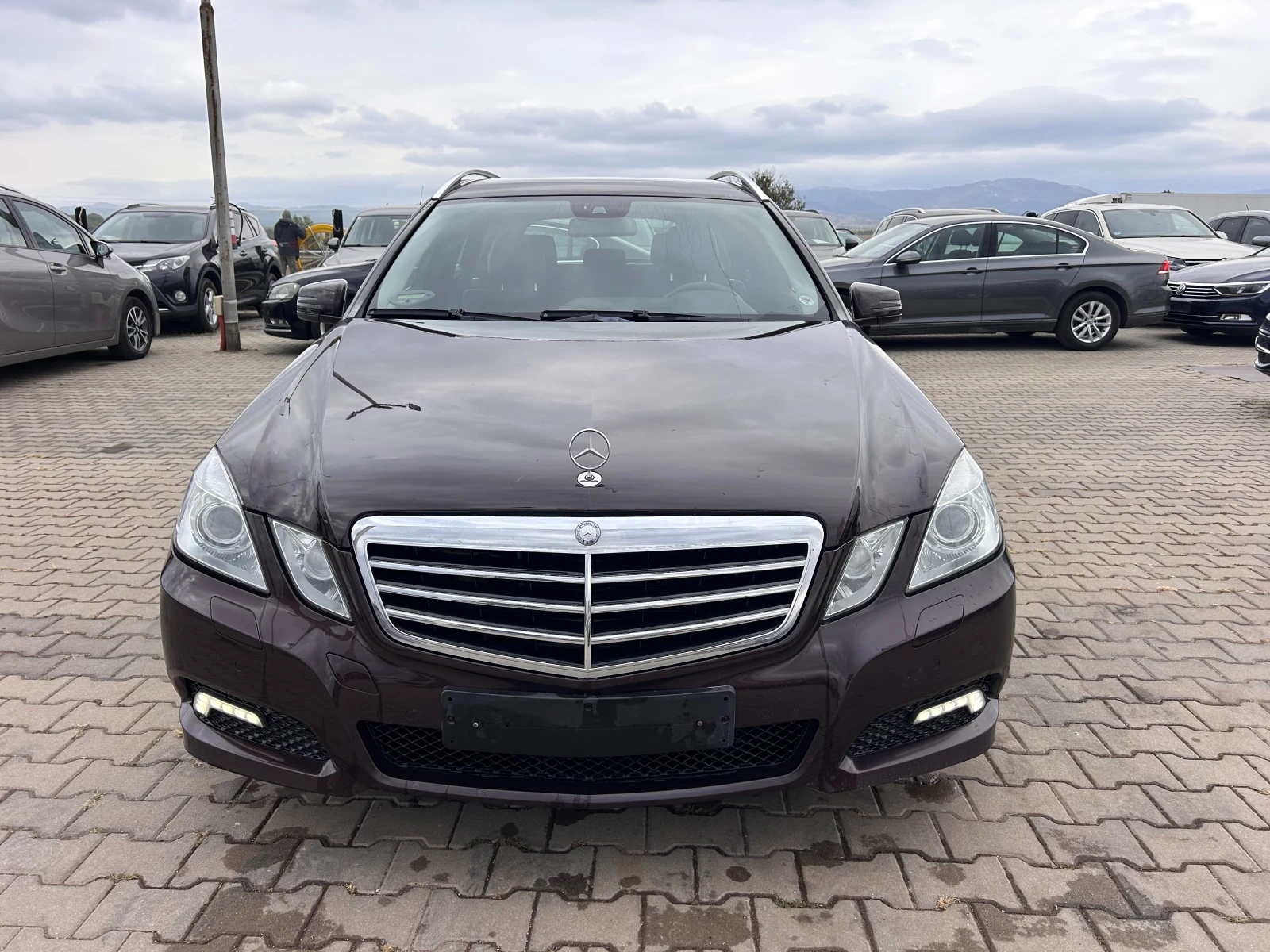 Mercedes-Benz E 350 CDI AVTOMAT/NAVI/KOJA/KAMERA EURO 4 - изображение 3