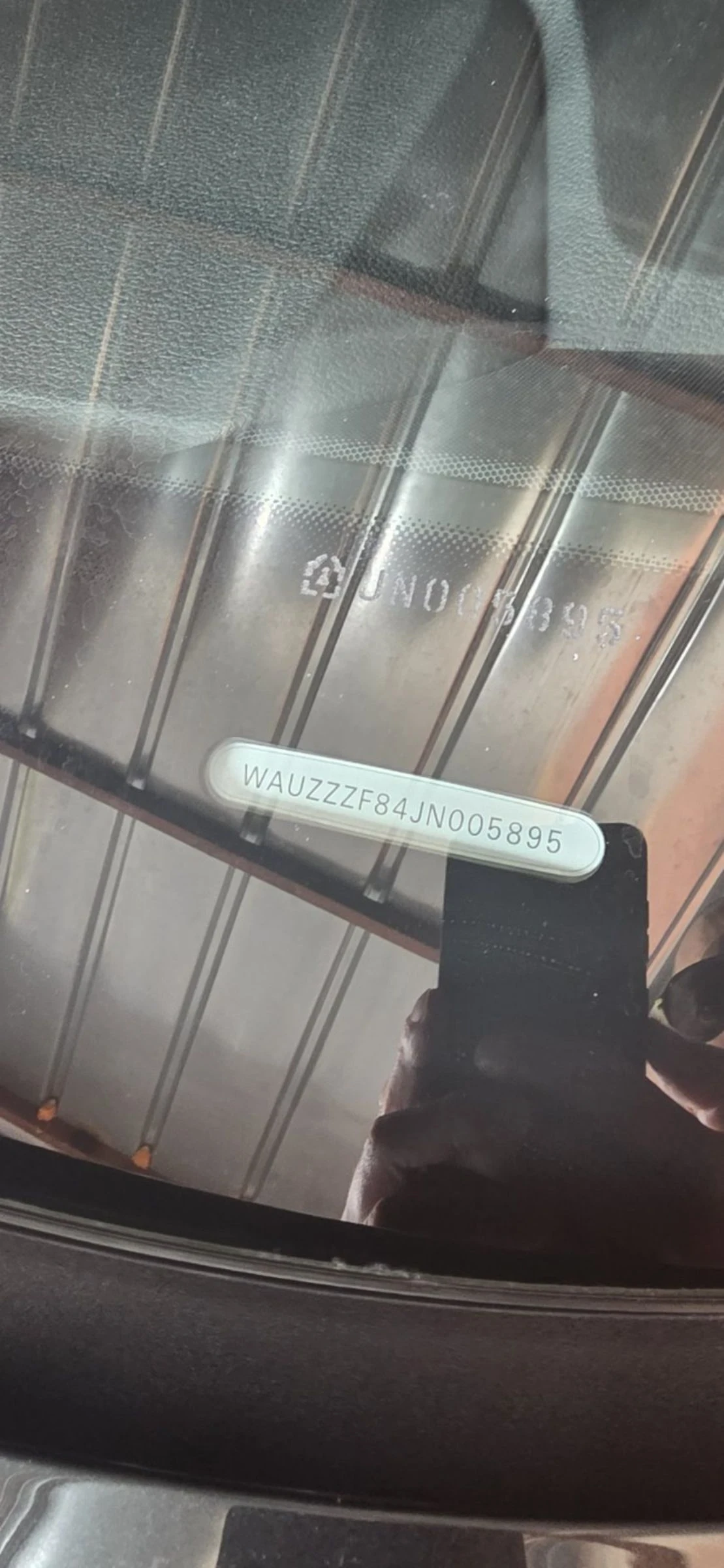 Audi A8  - изображение 7