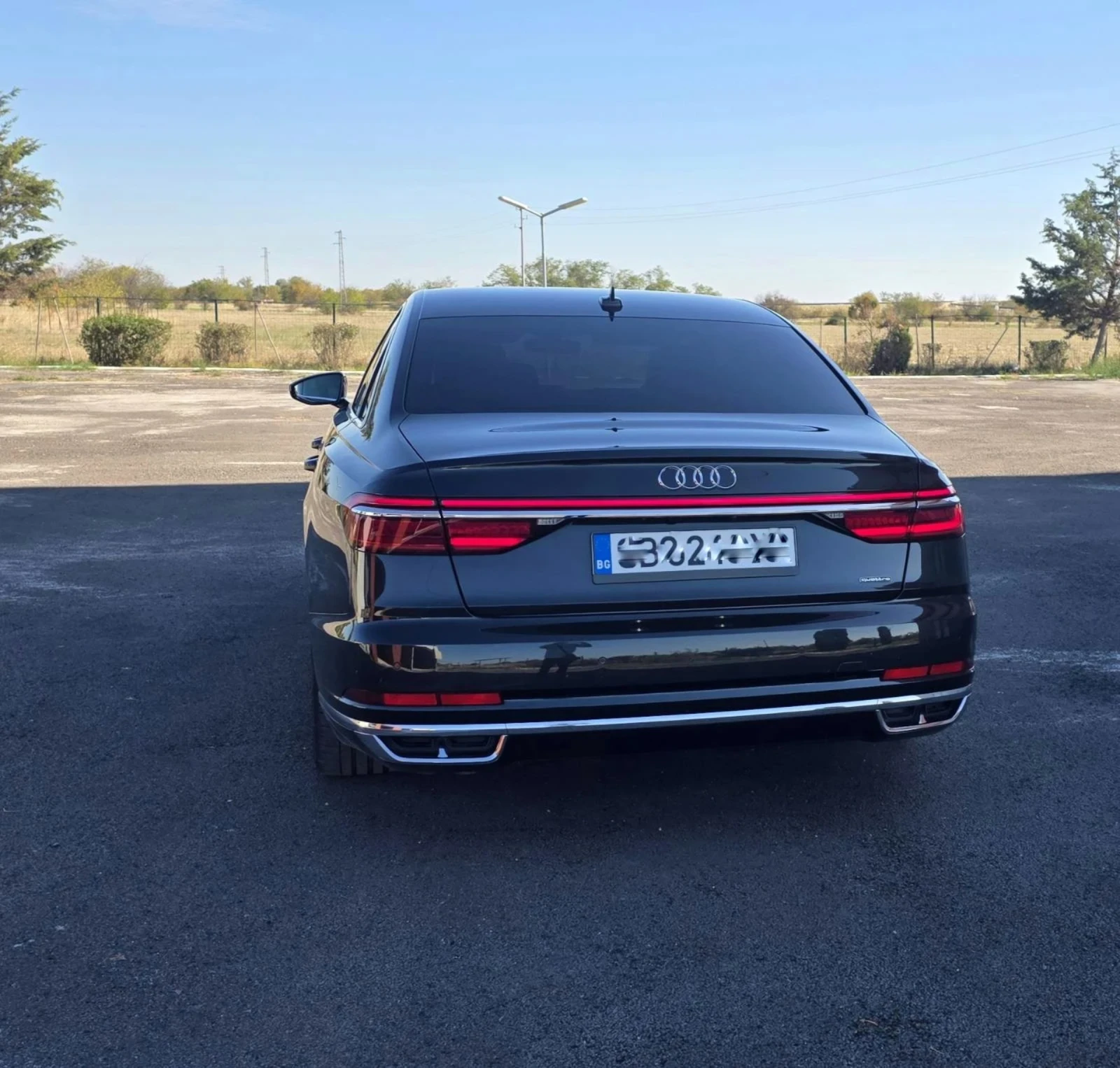 Audi A8  - изображение 2