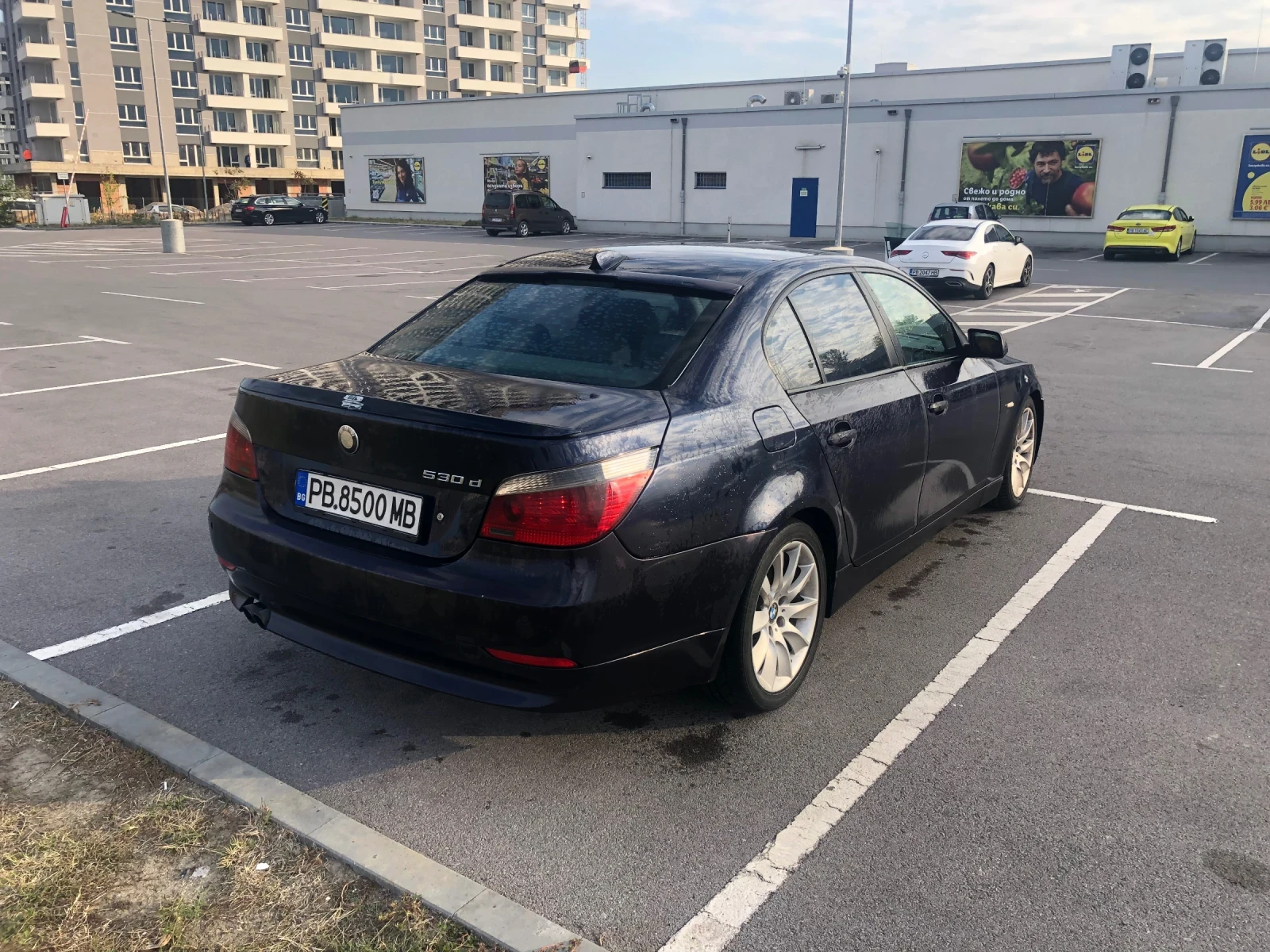 BMW 530 D 218HP СЕДАН АВТОМАТ РЕГИСТРИРАНА ТОП ЦЕНА  - изображение 4