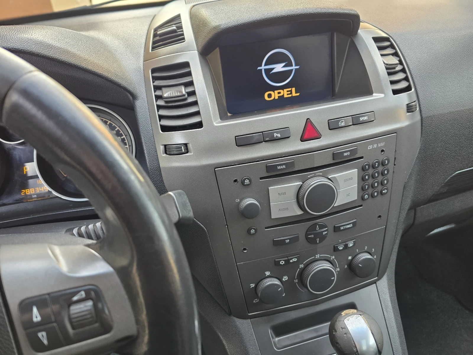 Opel Zafira 1.9 cdti - изображение 6