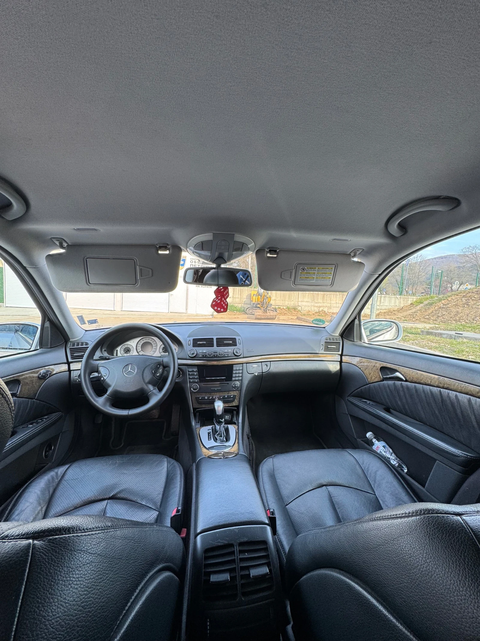 Mercedes-Benz E 280, снимка 7 - Автомобили и джипове - 53928681