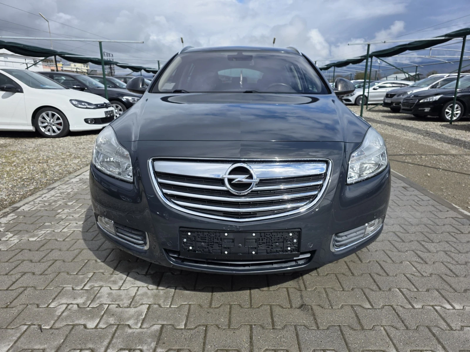 Opel Insignia 2.0CDTI COSMO NAVI Лизинг, снимка 2 - Автомобили и джипове - 54004573