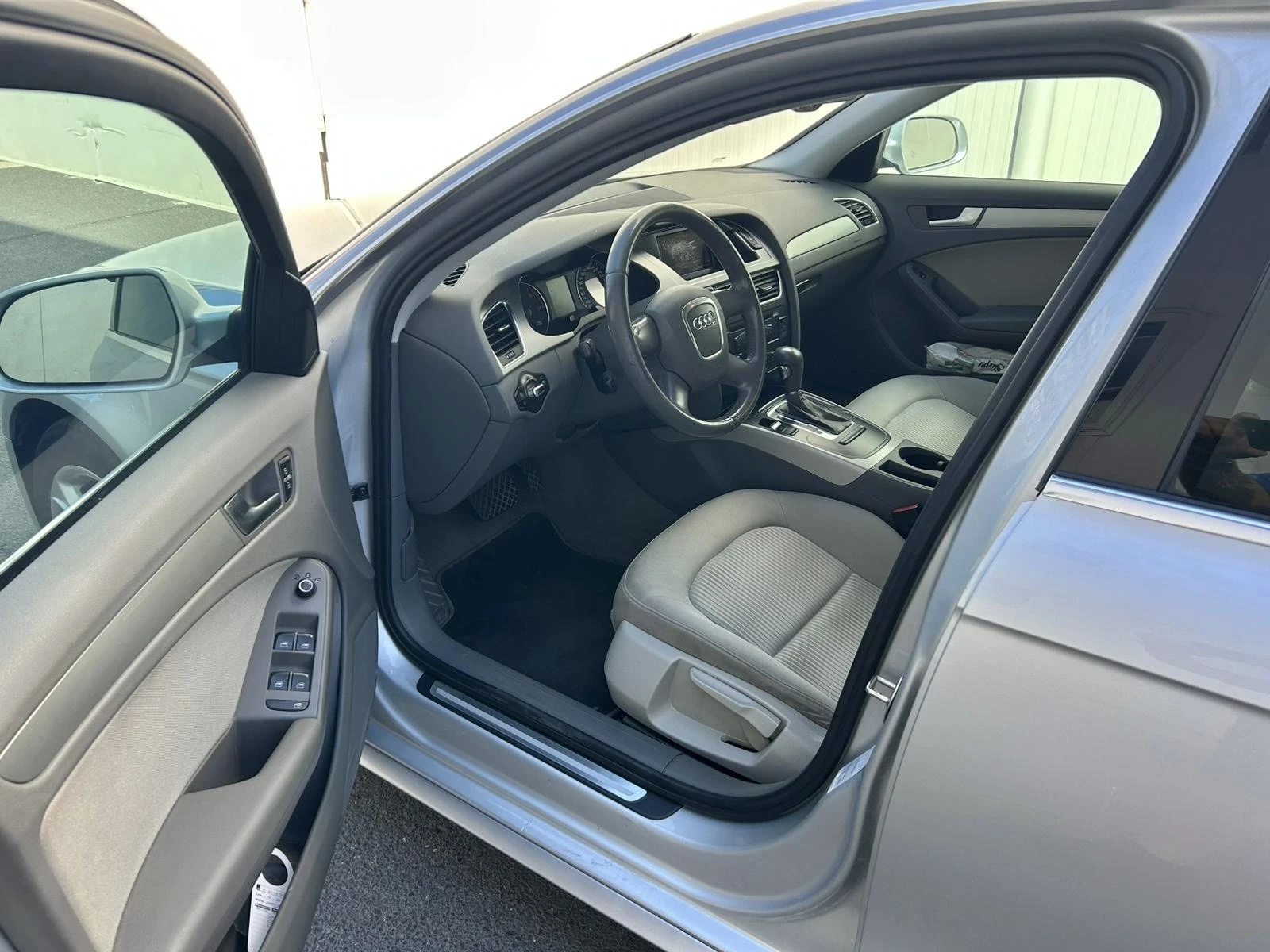 Audi A4 2.0TDI 143cv aut, снимка 7 - Автомобили и джипове - 54728866