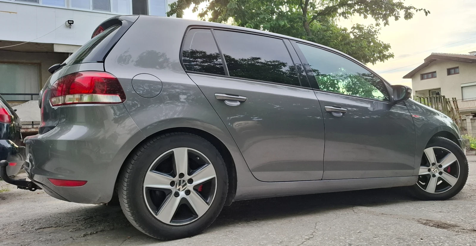 VW Golf 1.6, снимка 4 - Автомобили и джипове - 54947505