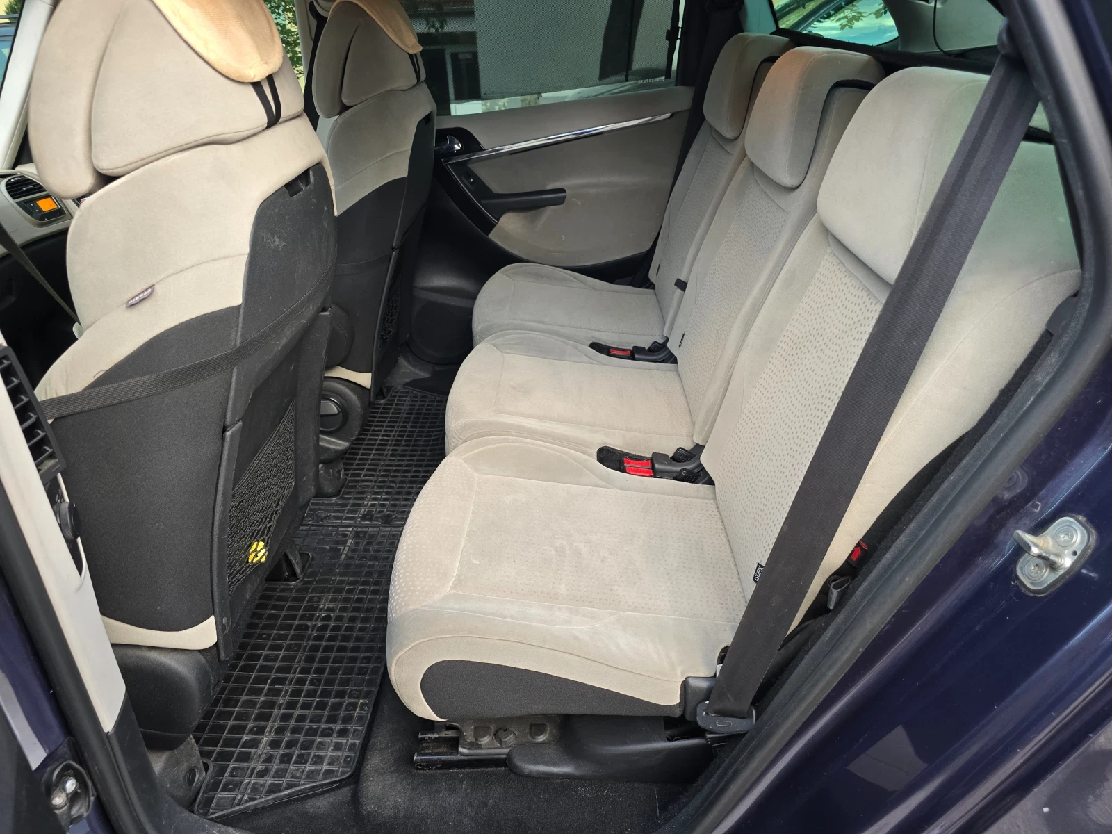 Citroen C4 Picasso, снимка 9 - Автомобили и джипове - 54948482
